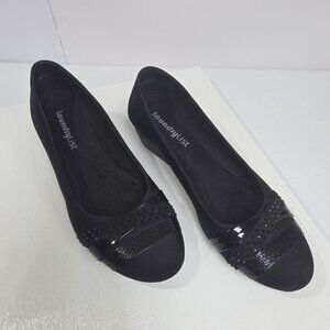 Laundry List Wedge Flats Shoes Womens Size 9.5 Black Studded Cap Toe BAIL-029